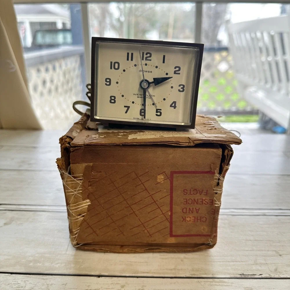 Westclox‎ Minikin Drowse S33 A Electric Alarm Clock Brown Mid Century UL Tested